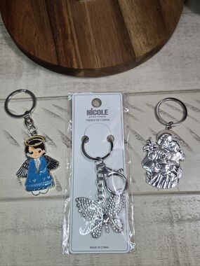 Silver-Tone Butterfly Keychain & Religious-Themed Keychain Set, Silver- EUC